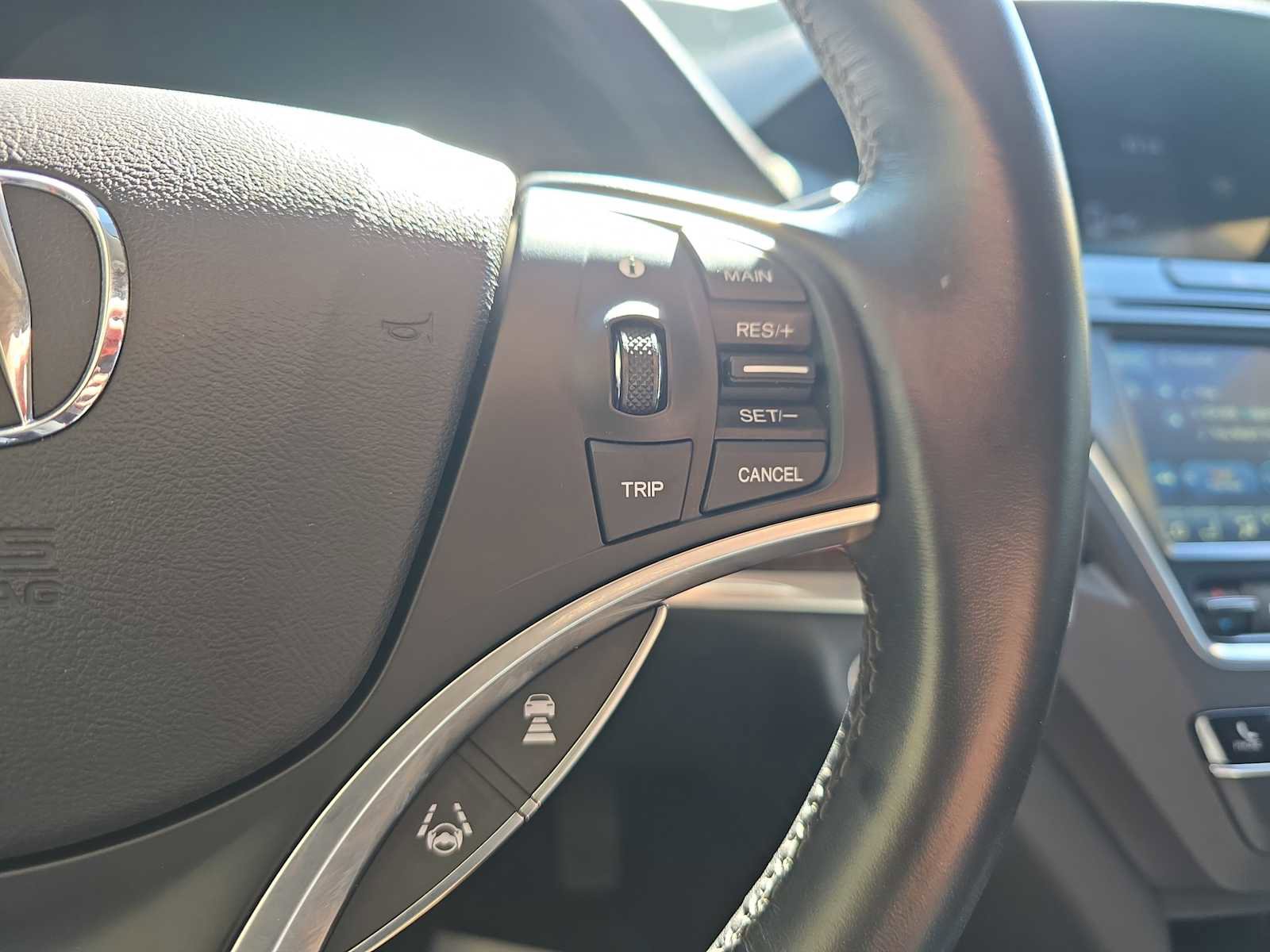 Used 2020 Acura MDX FWD image 21