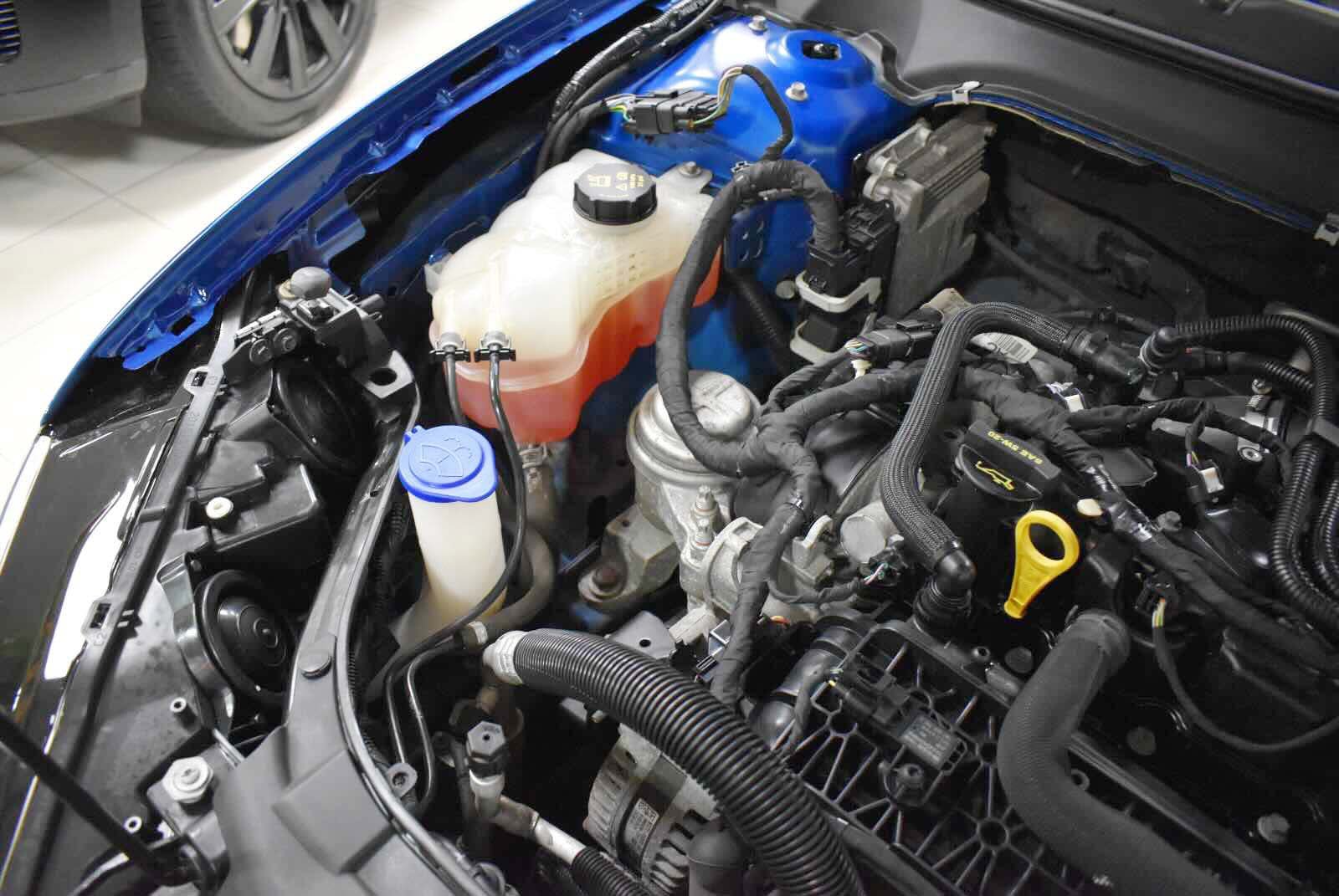 Used 2020 Ford Fusion SE w/ Equipment Group 151A FWD image 34
