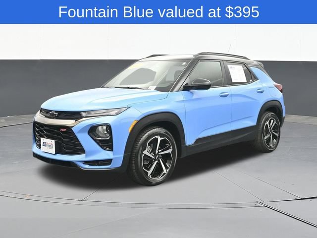 Used 2023 Chevrolet TrailBlazer RS w/ Sun and Liftgate Package FWD image 4