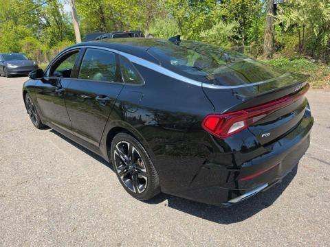 Used 2022 Kia K5 GT-Line w/ GT-Line FWD Premium Package image 2