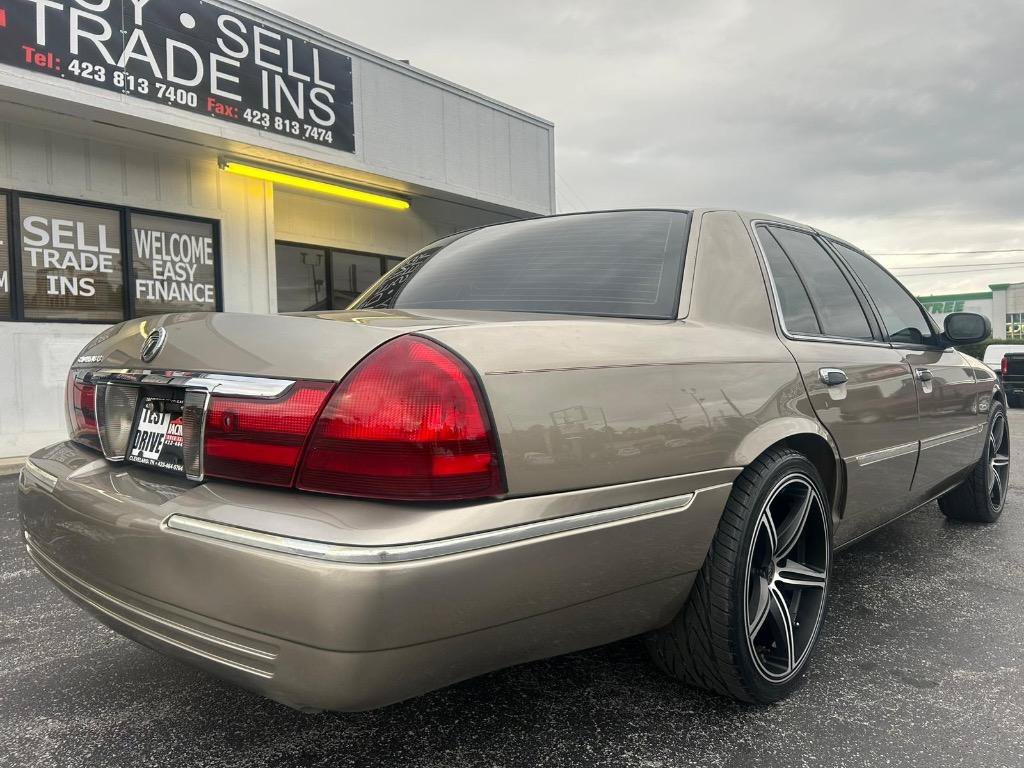Used 2003 Mercury Grand Marquis LSE RWD image 8