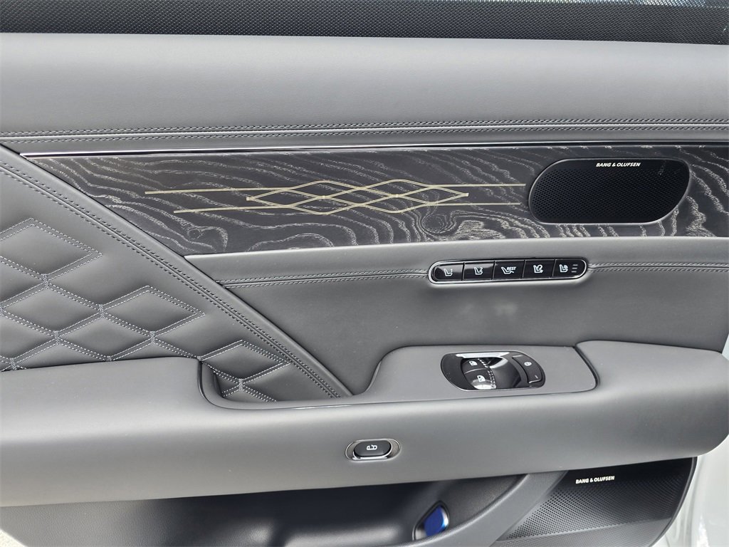 New 2026 Genesis G90 3.5T Prestige image 15