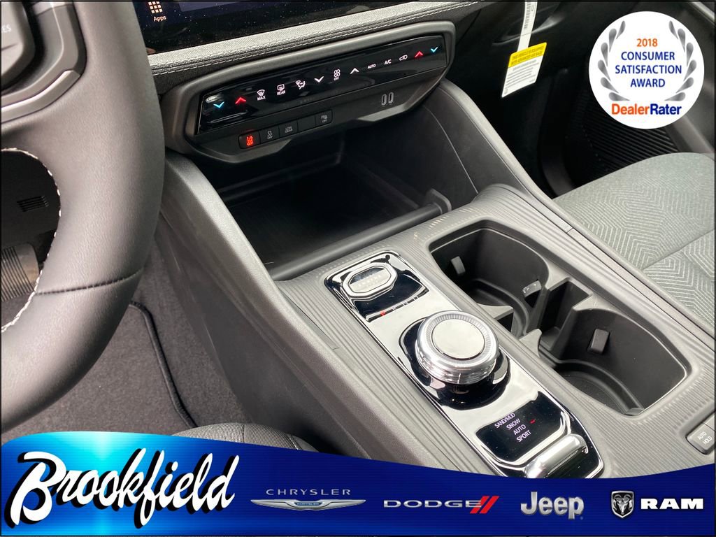 New 2026 Jeep Cherokee Laredo image 25