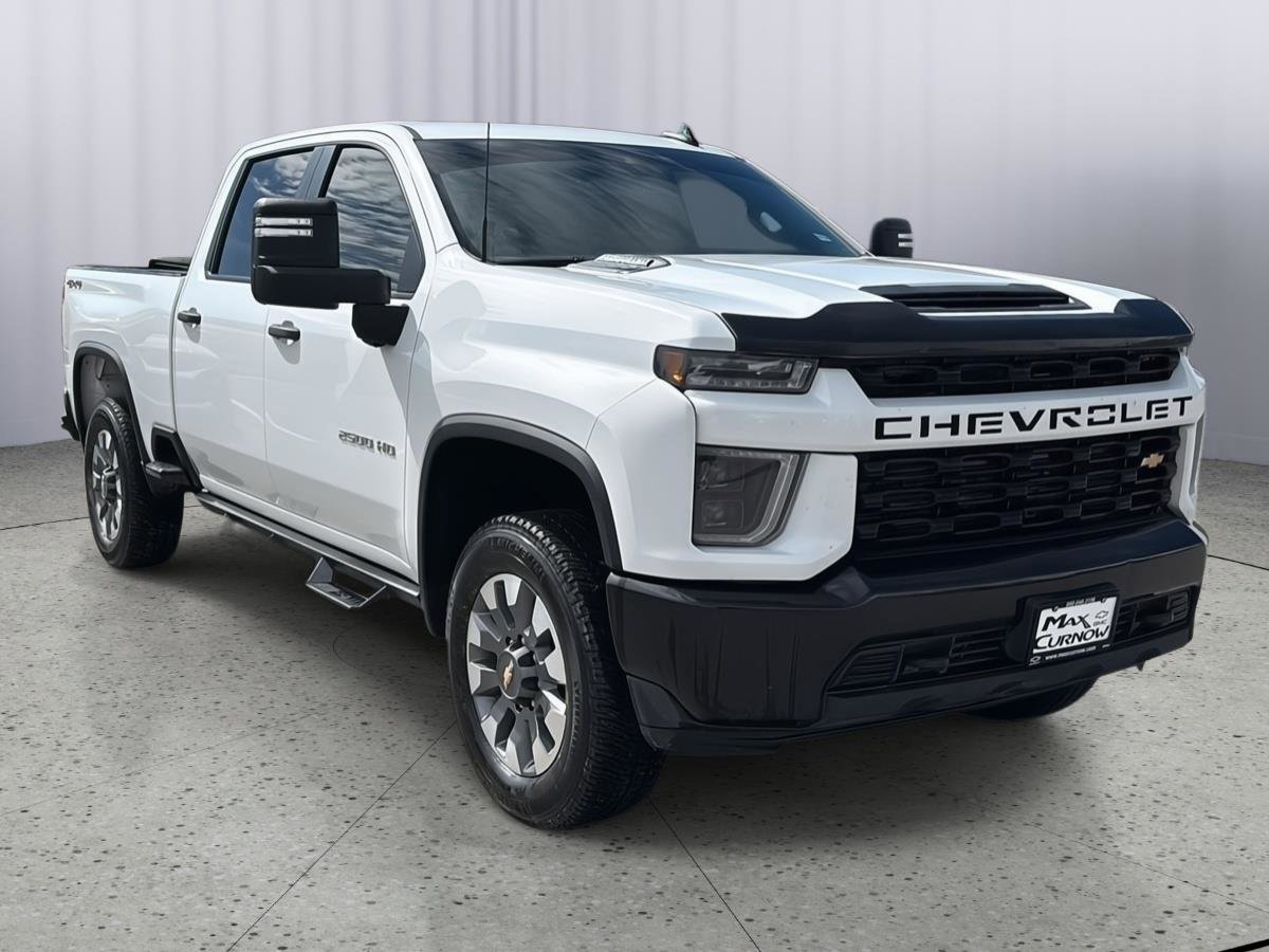 Used 2021 Chevrolet Silverado 2500 Custom w/ Custom Value Package image 8