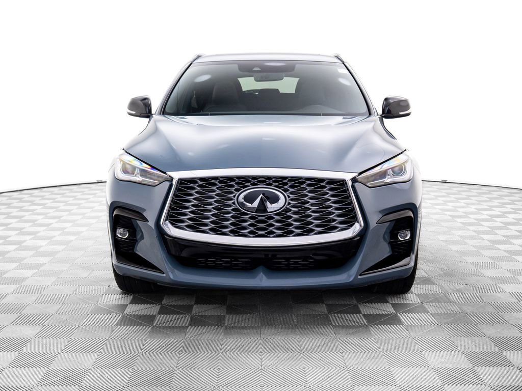 Used 2025 INFINITI QX55 Luxe w/ Cargo Package image 9