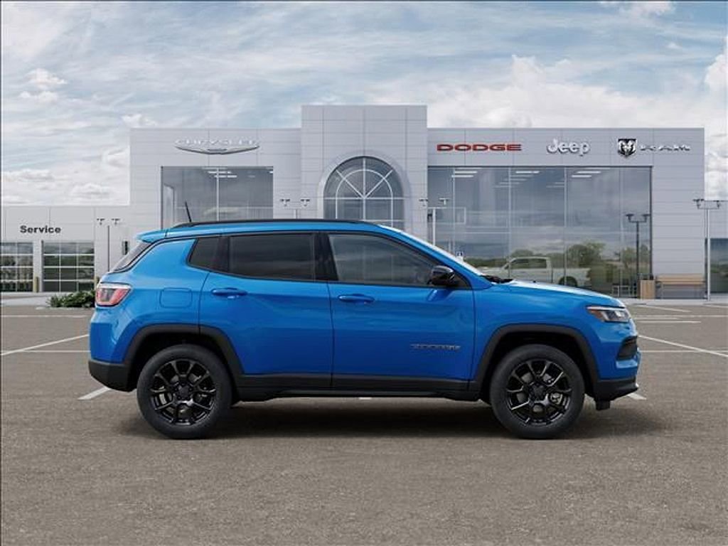 New 2026 Jeep Compass Latitude AWD/4WD image 21