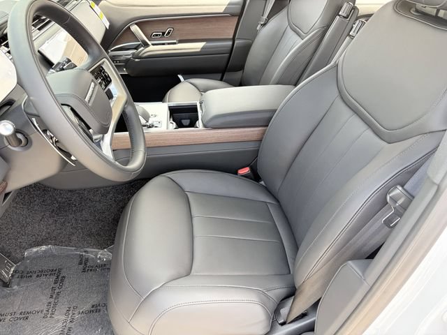 New 2026 Land Rover Range Rover Long Wheelbase SE AWD/4WD image 6