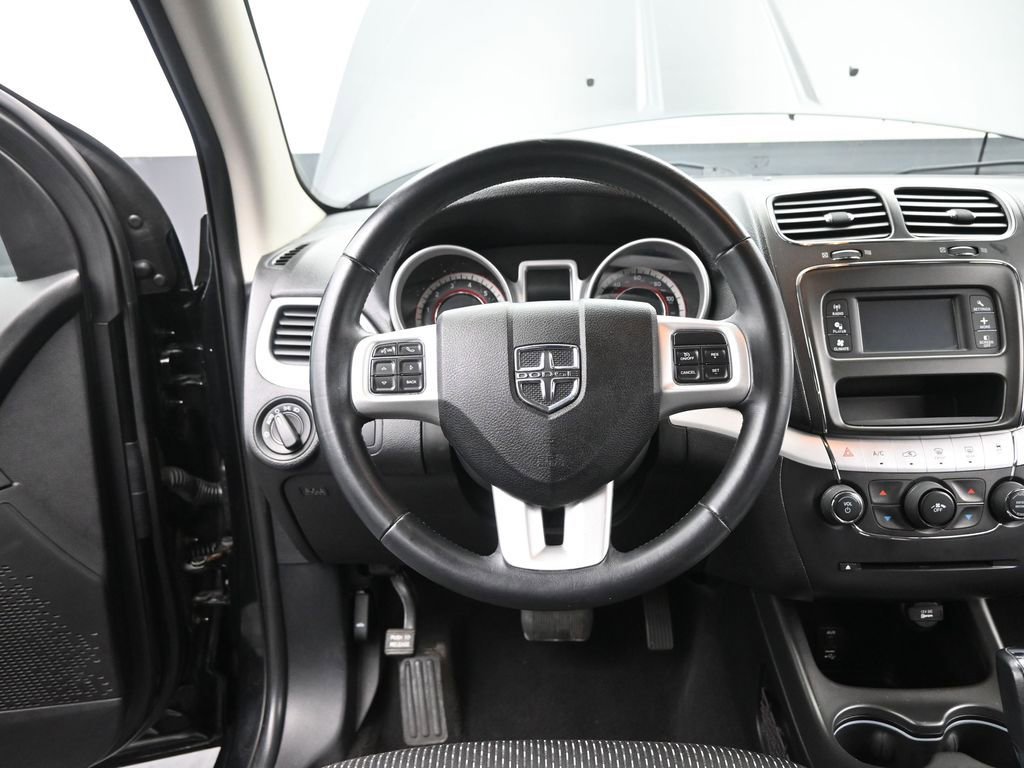 Used 2017 Dodge Journey SE w/ Flexible Seating Group image 29