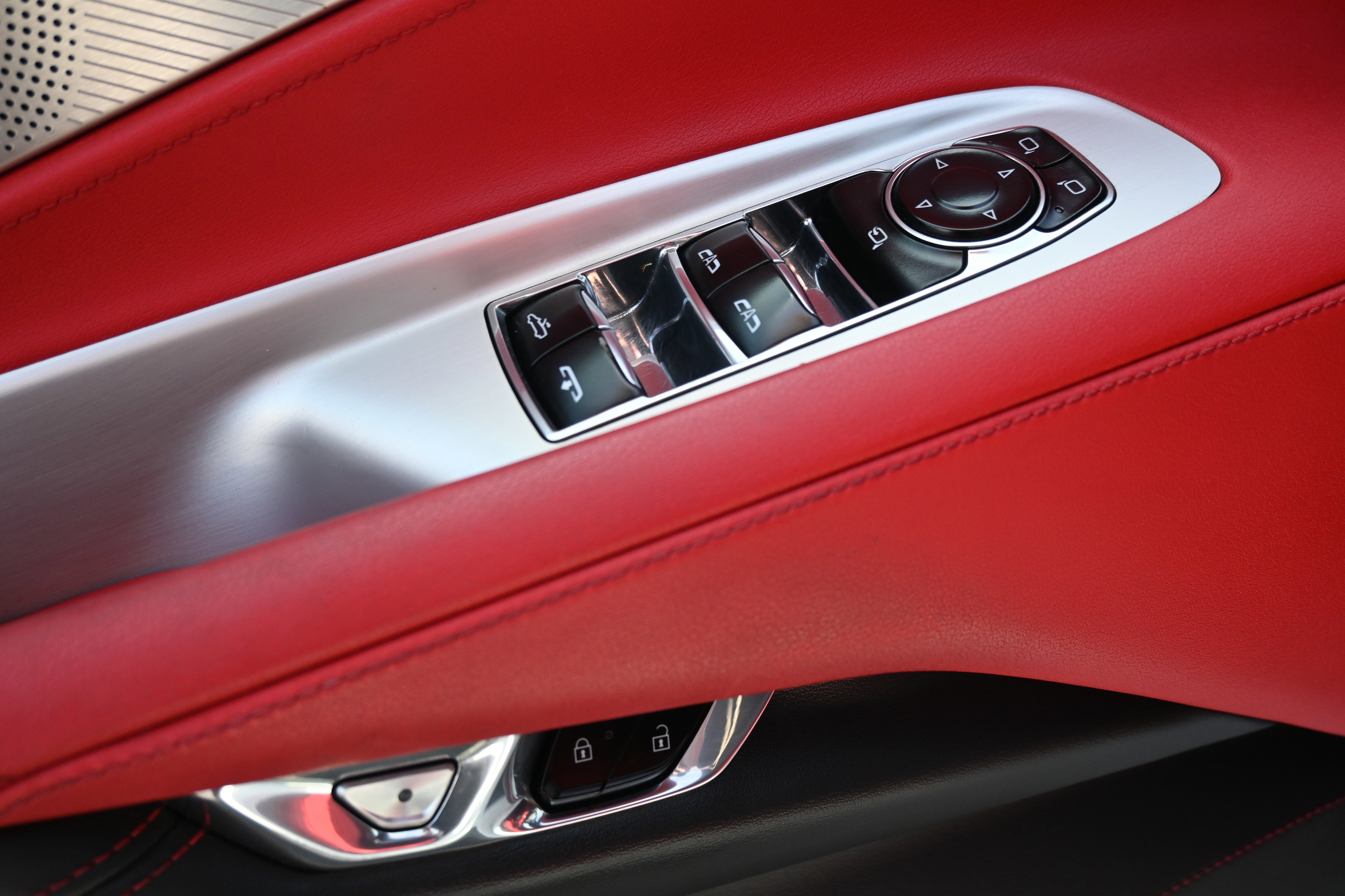 Used 2022 Chevrolet Corvette Stingray Preferred Conv w/ Z51 Performance Package image 25