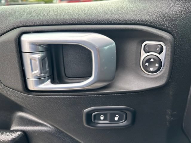 Used 2022 Jeep Wrangler Unlimited Sport AWD/4WD image 13