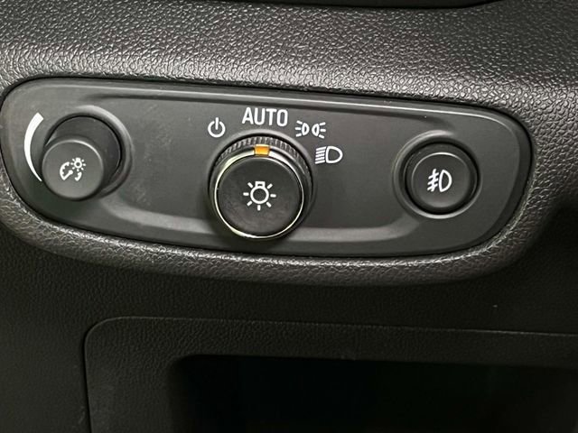 Used 2023 Chevrolet TrailBlazer RS w/ Sun and Liftgate Package AWD/4WD image 36