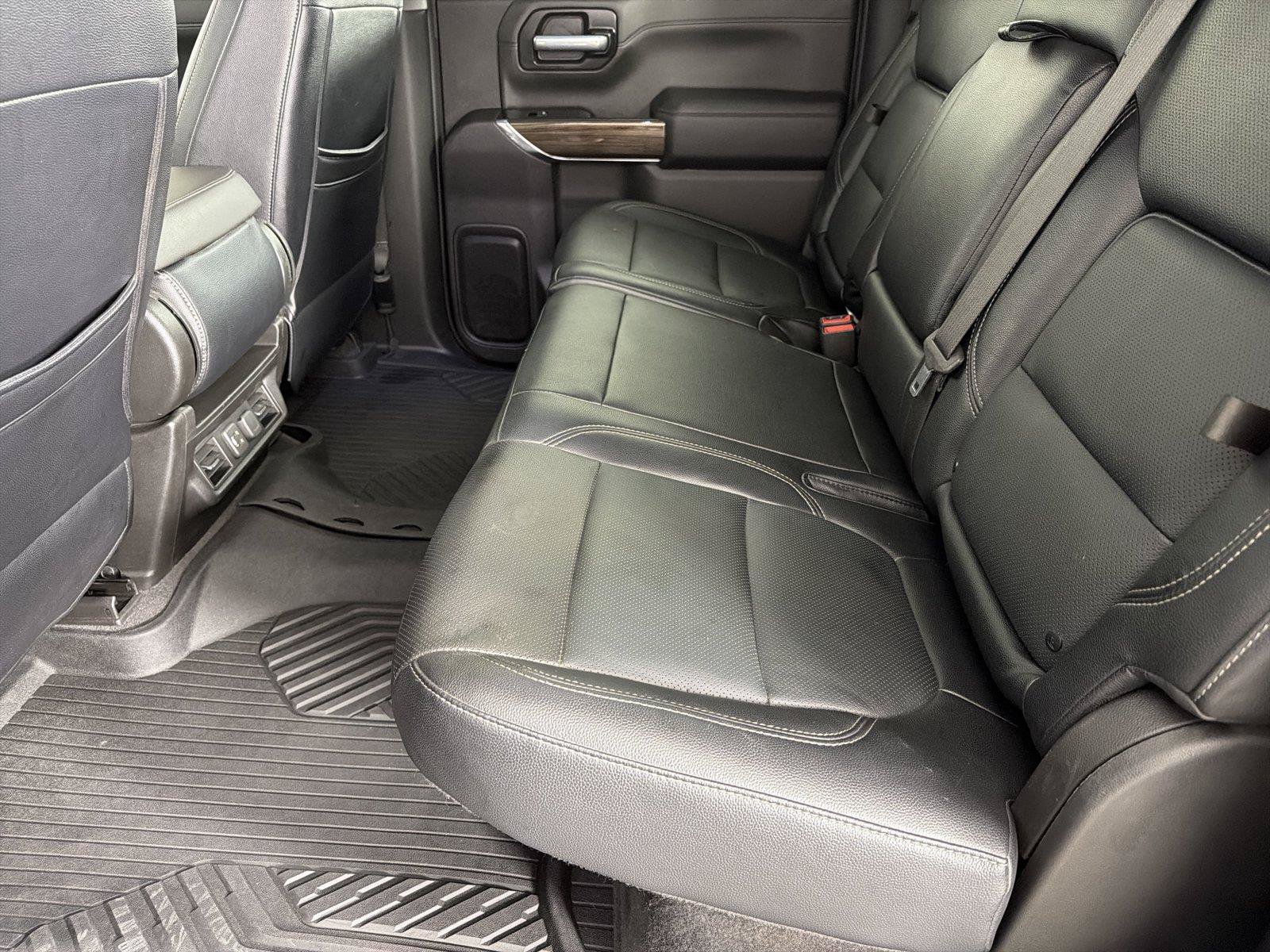Used 2020 Chevrolet Silverado 1500 RST AWD/4WD image 18