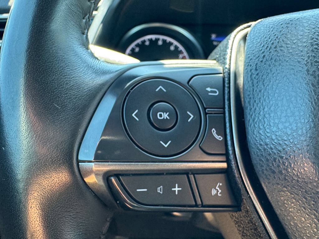Used 2024 Toyota Camry SE FWD image 16