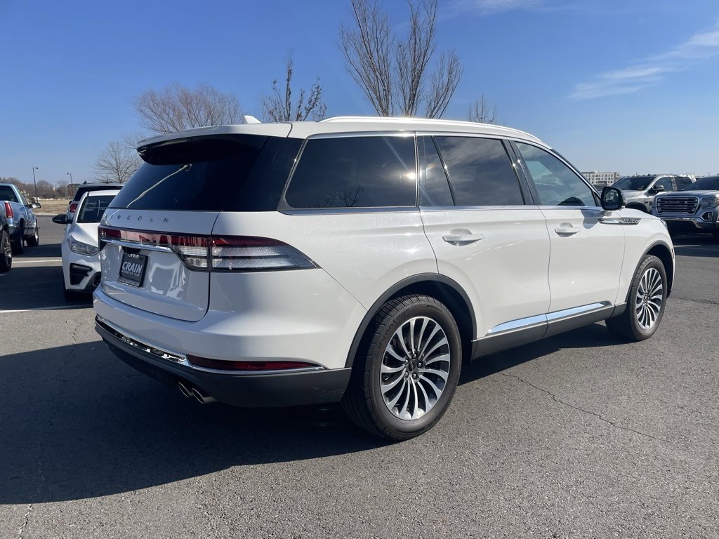 Used 2020 Lincoln Aviator Reserve w/ Elements Package Plus image 7