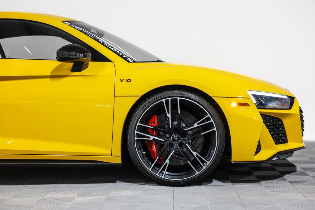 Used 2023 Audi R8 V10 performance image 3