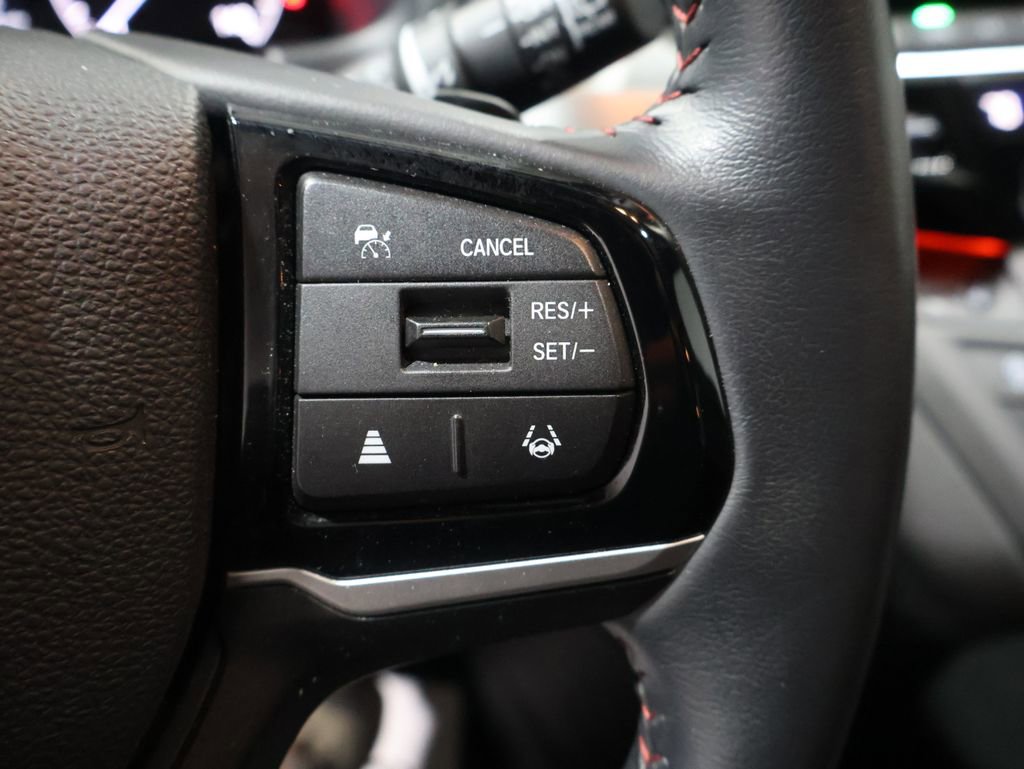 Used 2025 Honda Odyssey Sport-L image 31