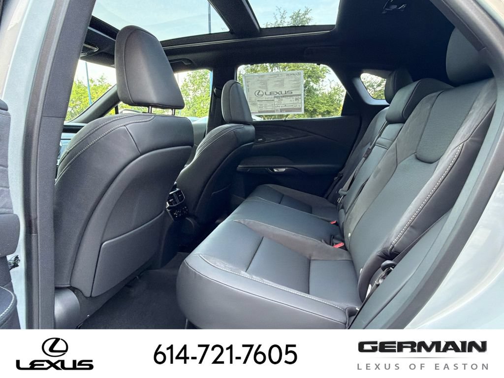 New 2026 Lexus RX 350 w/ Convenience Package AWD/4WD image 16