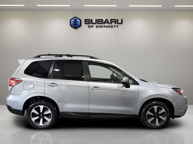 Used 2017 Subaru Forester 2.5i Premium w/ All-Weather Package image 6