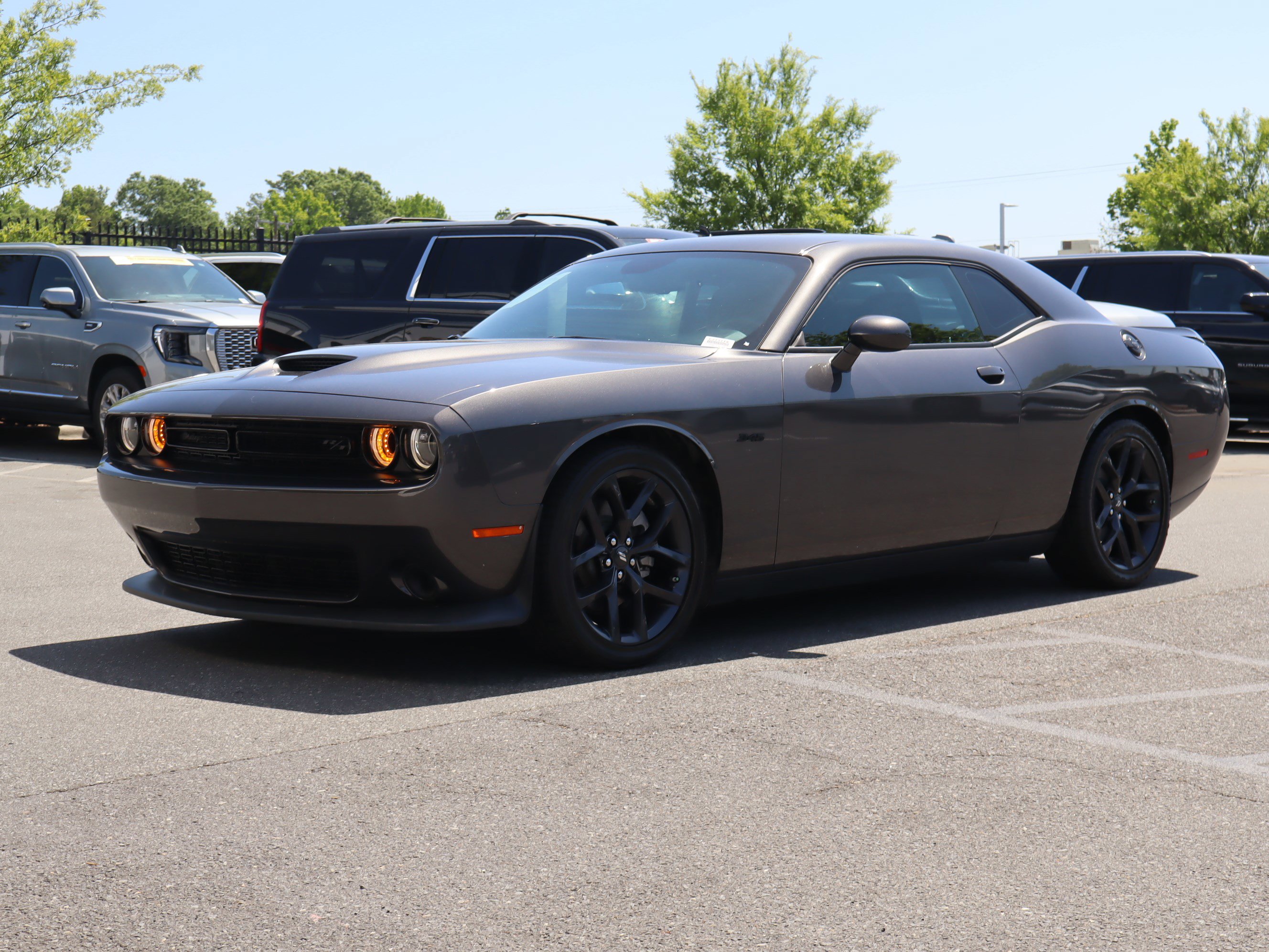 Used 2023 Dodge Challenger R/T w/ Blacktop Package RWD image 5