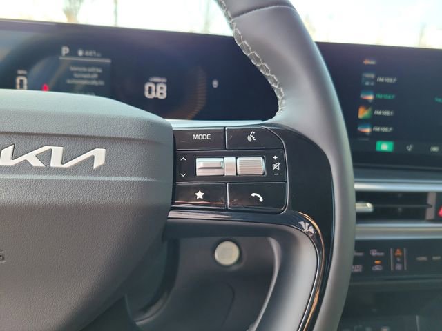 New 2026 Kia Sorento S FWD image 18