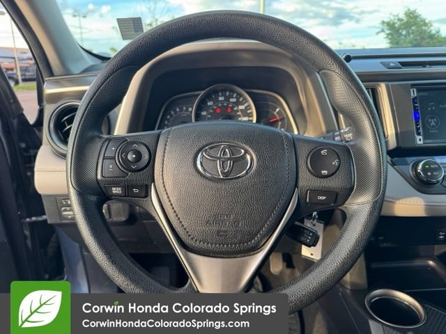 Used 2014 Toyota RAV4 XLE AWD/4WD image 14
