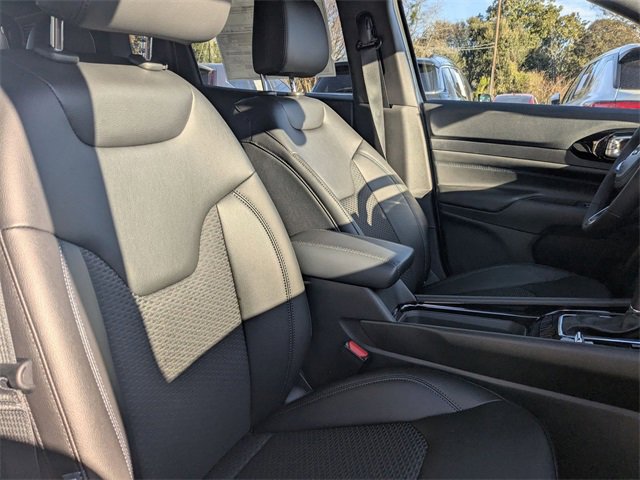 New 2026 Jeep Compass Latitude image 35