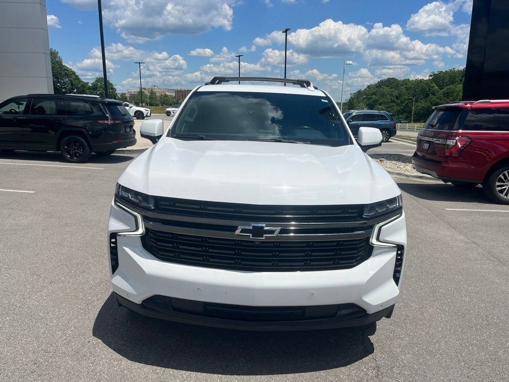 Used 2021 Chevrolet Suburban RST w/ Luxury Package AWD/4WD image 9