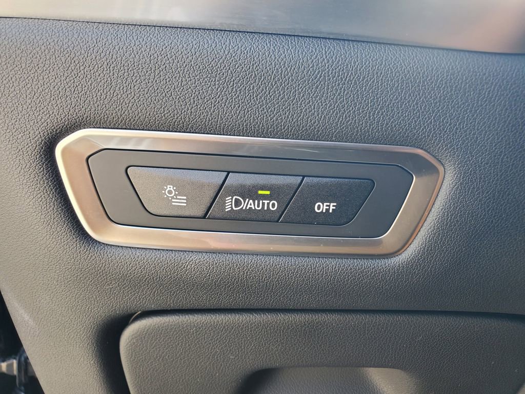 Used 2025 BMW X7 xDrive40i image 23