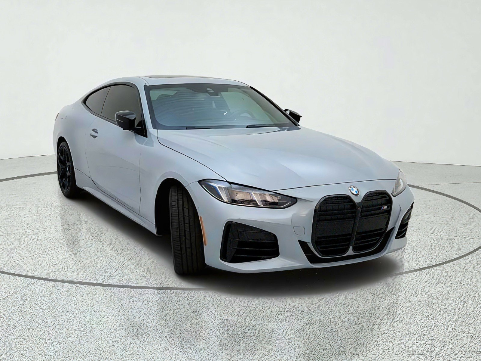 Used 2026 BMW 440i xDrive Coupe w/ Parking Assistance Package AWD/4WD image 4