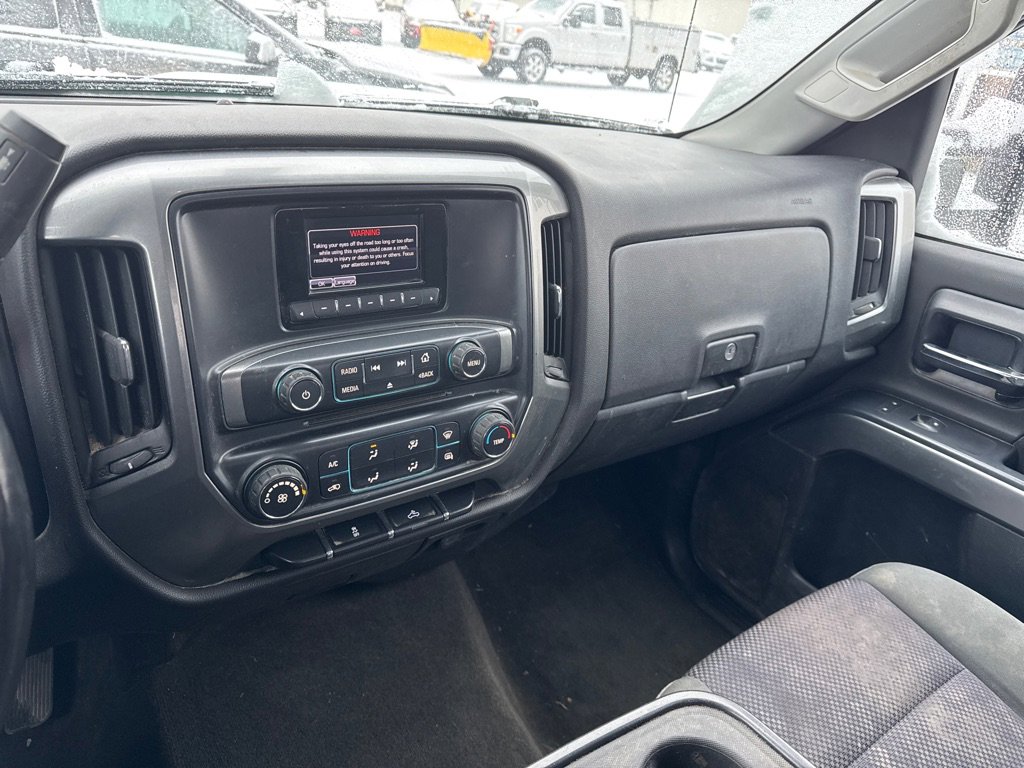 Used 2015 Chevrolet Silverado 2500 LT image 16