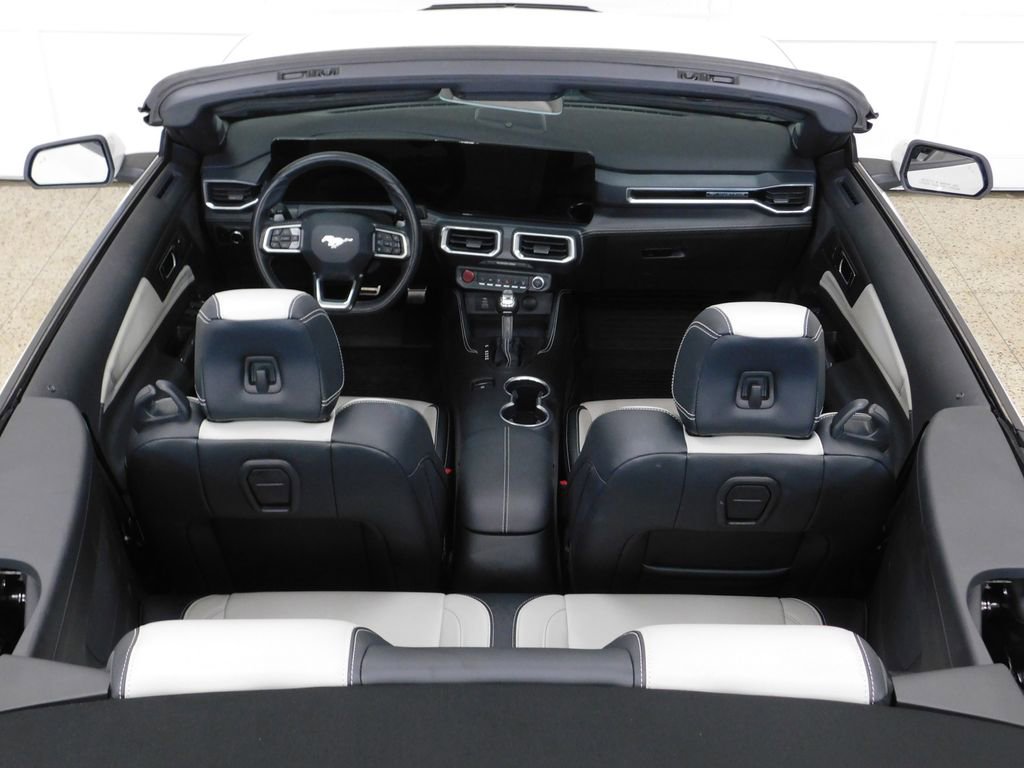 Used 2025 Ford Mustang GT Premium RWD image 54