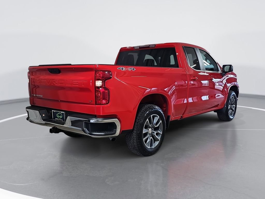 Certified 2026 Chevrolet Silverado 1500 LT image 3