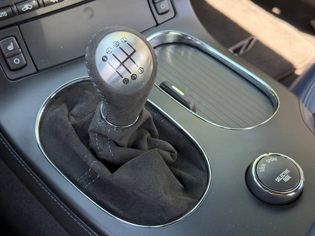 Used 2013 Chevrolet Corvette 427 w/ 1SC Preferred Equipment Group RWD image 27