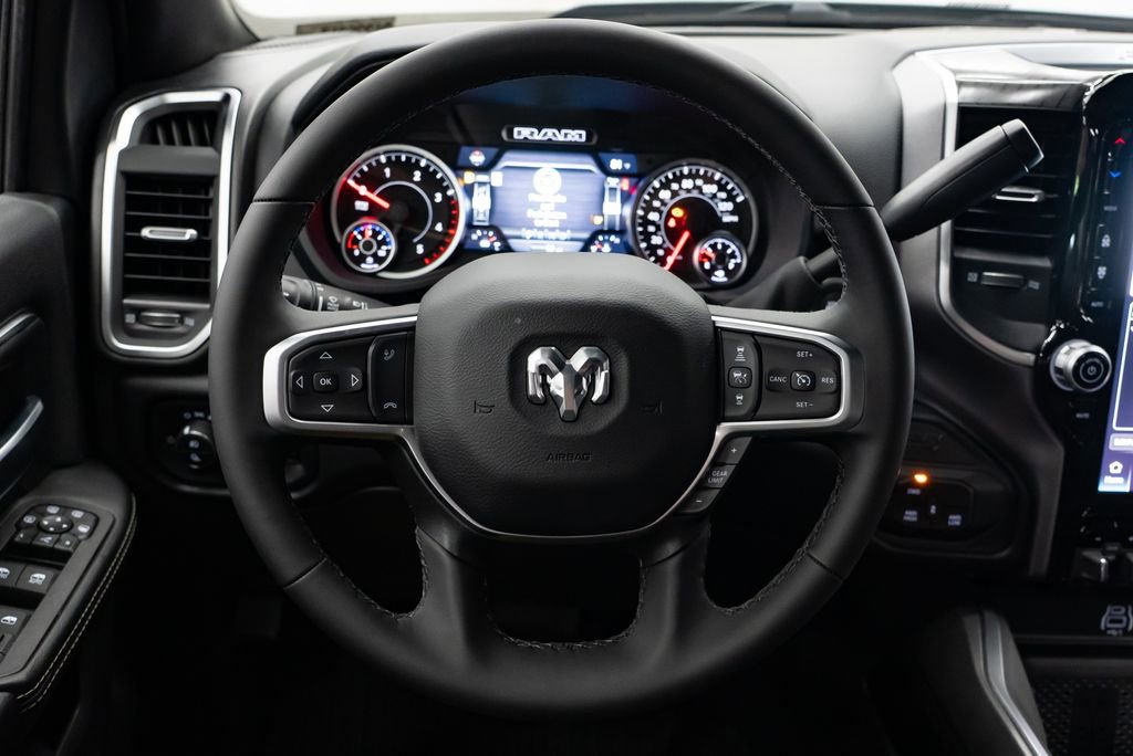 New 2026 RAM 3500 Big Horn AWD/4WD image 15