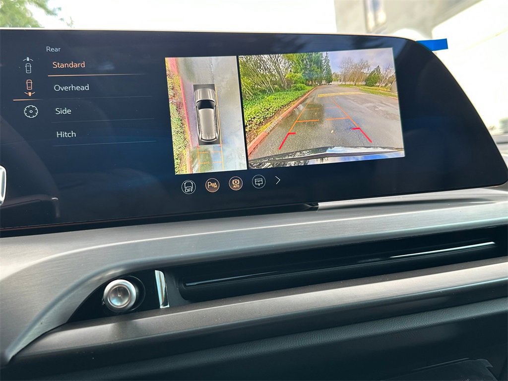 New 2026 Cadillac Vistiq Sport image 27