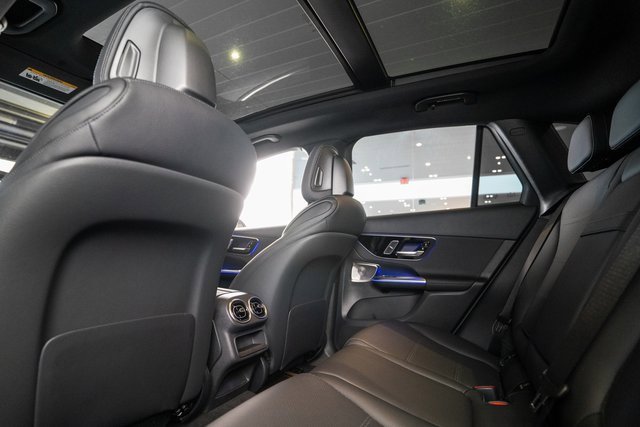 New 2026 Mercedes-Benz GLC 300 4MATIC image 12
