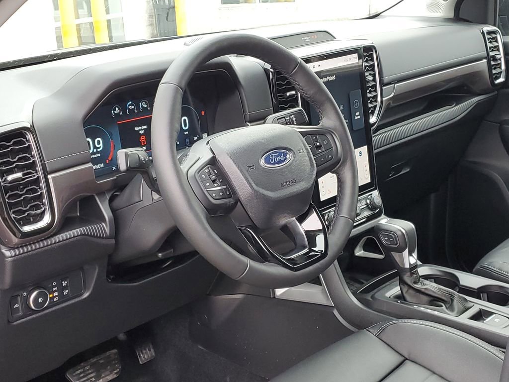 New 2025 Ford Ranger Lariat w/ Convenience Package image 9
