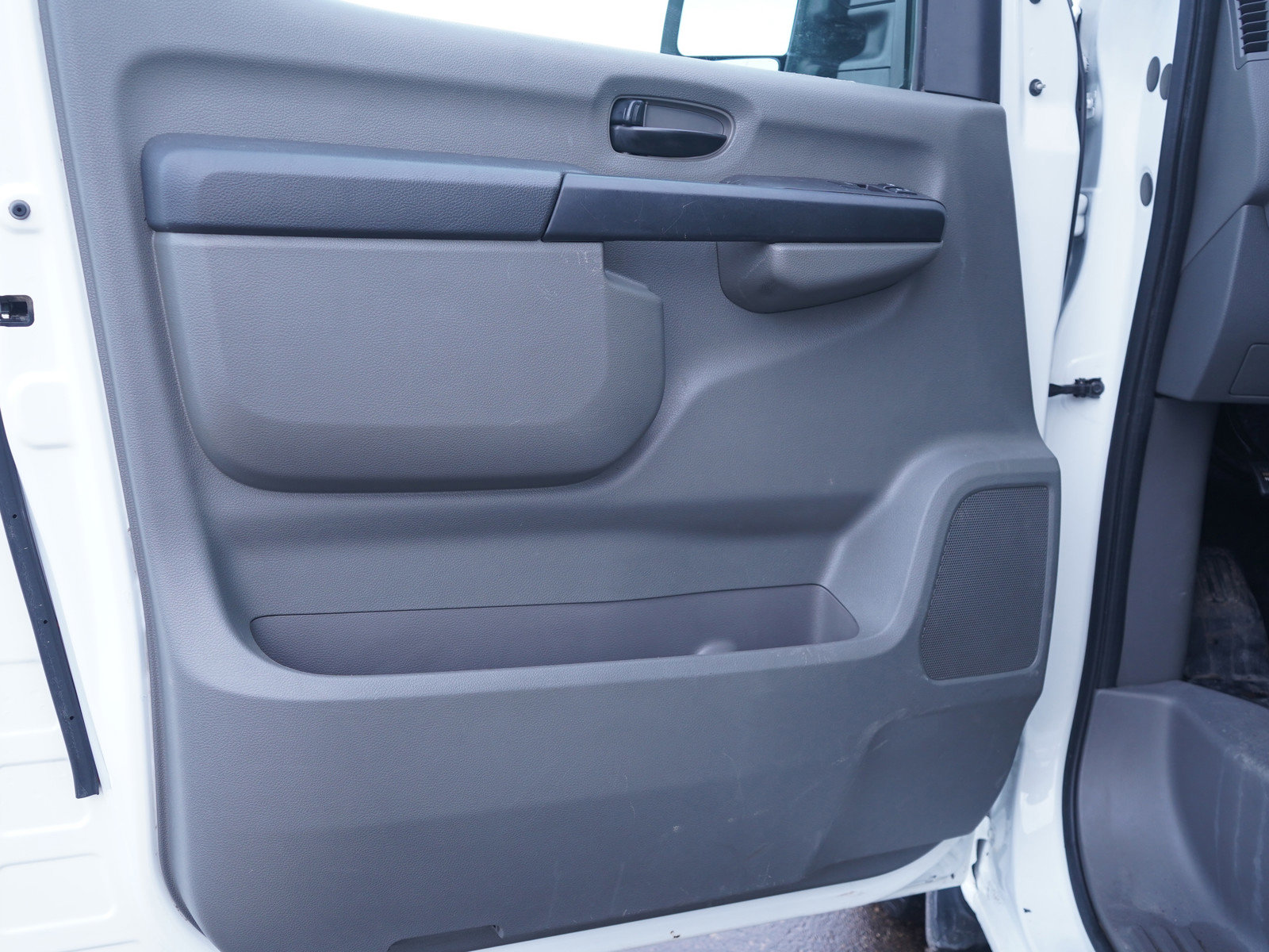 Used 2021 Nissan NV 2500 SV w/ Navigation Package image 19