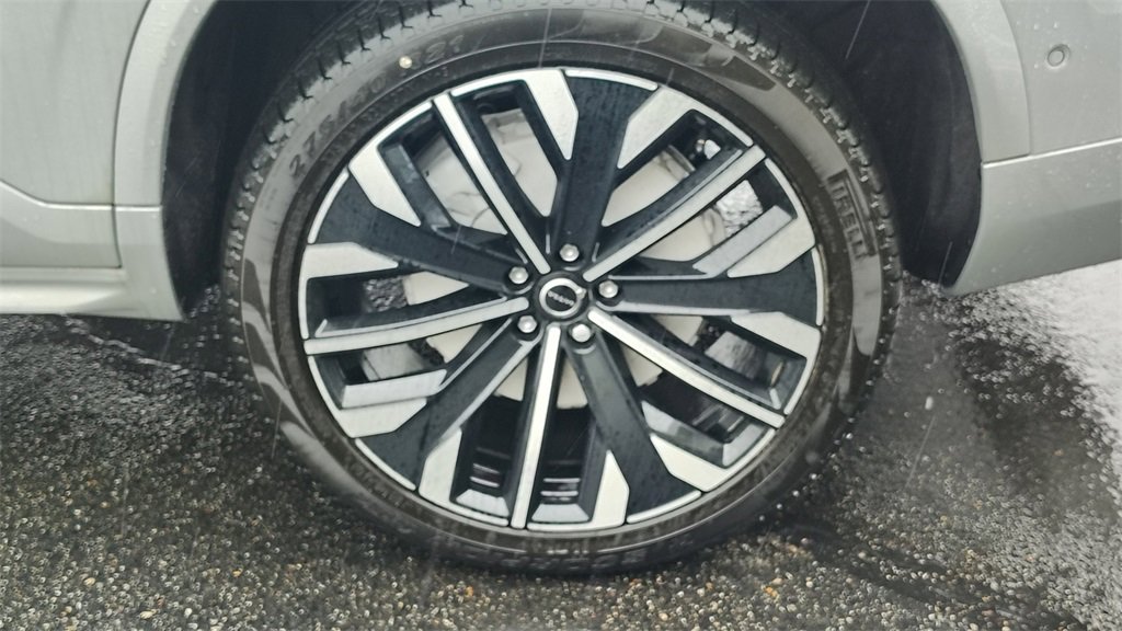 New 2026 Volvo XC90 T8 Ultra w/ Protection Package Premier image 33