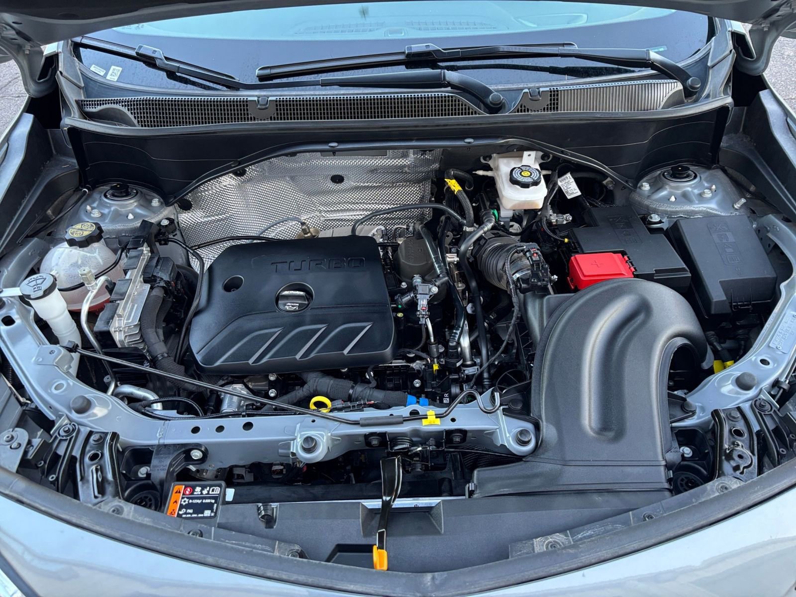 Used 2025 Buick Encore GX Preferred image 30