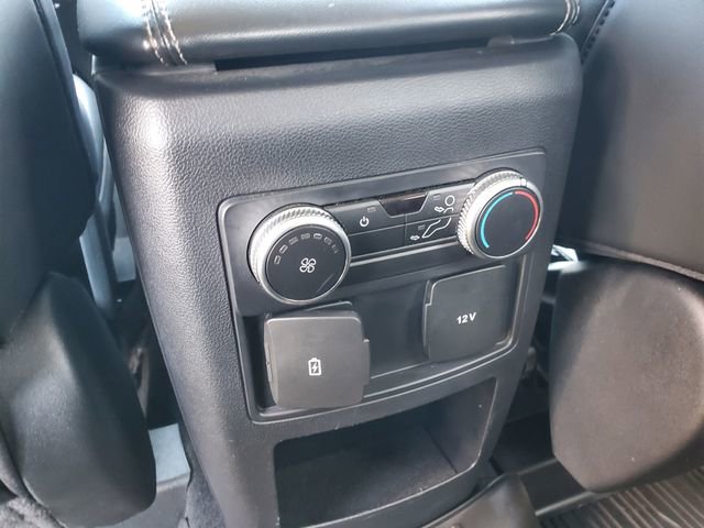 Used 2021 Ford Explorer XLT w/ Equipment Group 202A AWD/4WD image 13