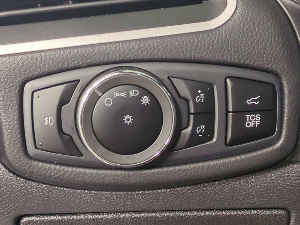 Used 2023 Ford Edge ST-Line AWD/4WD image 23