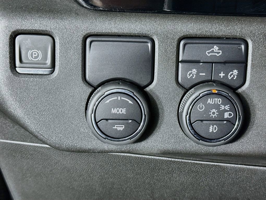 Used 2024 Chevrolet Silverado 1500 RST RWD image 15