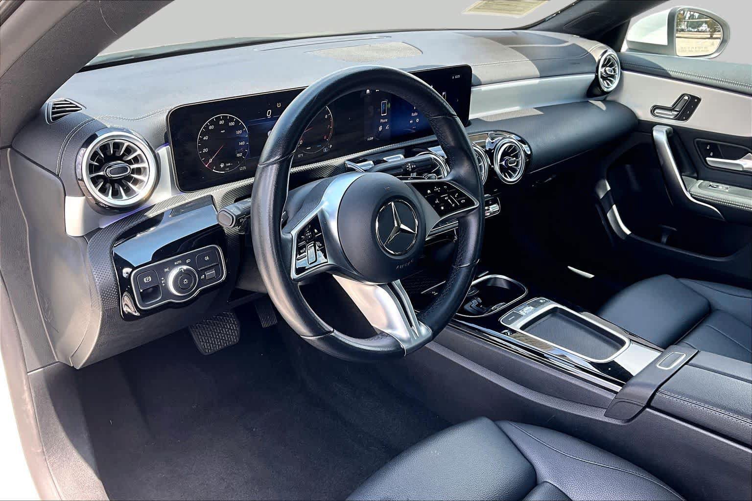 Used 2025 Mercedes-Benz CLA 250 image 18