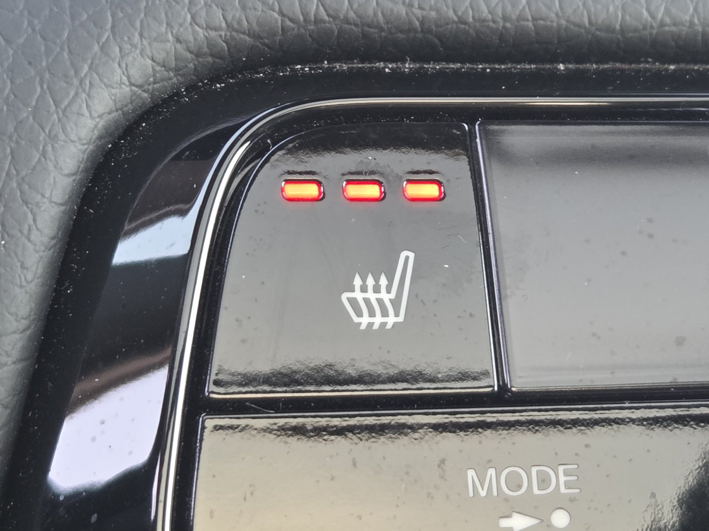Used 2023 Honda Pilot TrailSport image 5