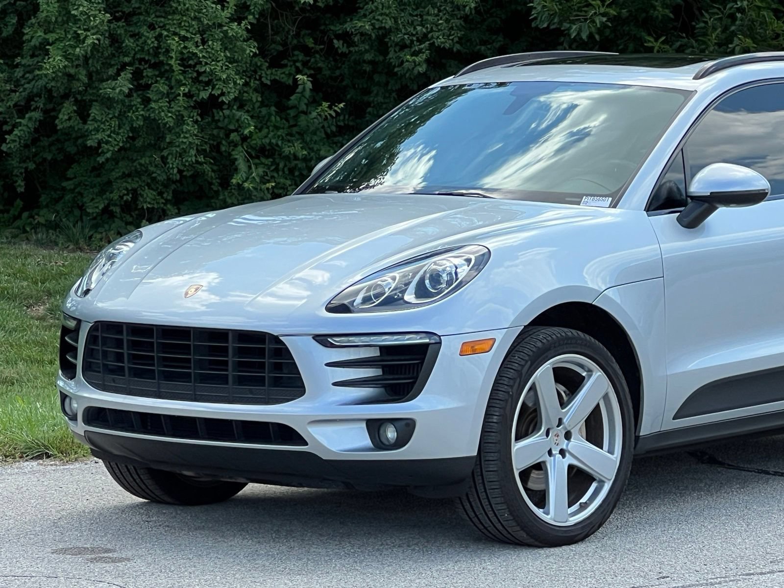 Used 2016 Porsche Macan S AWD/4WD image 11