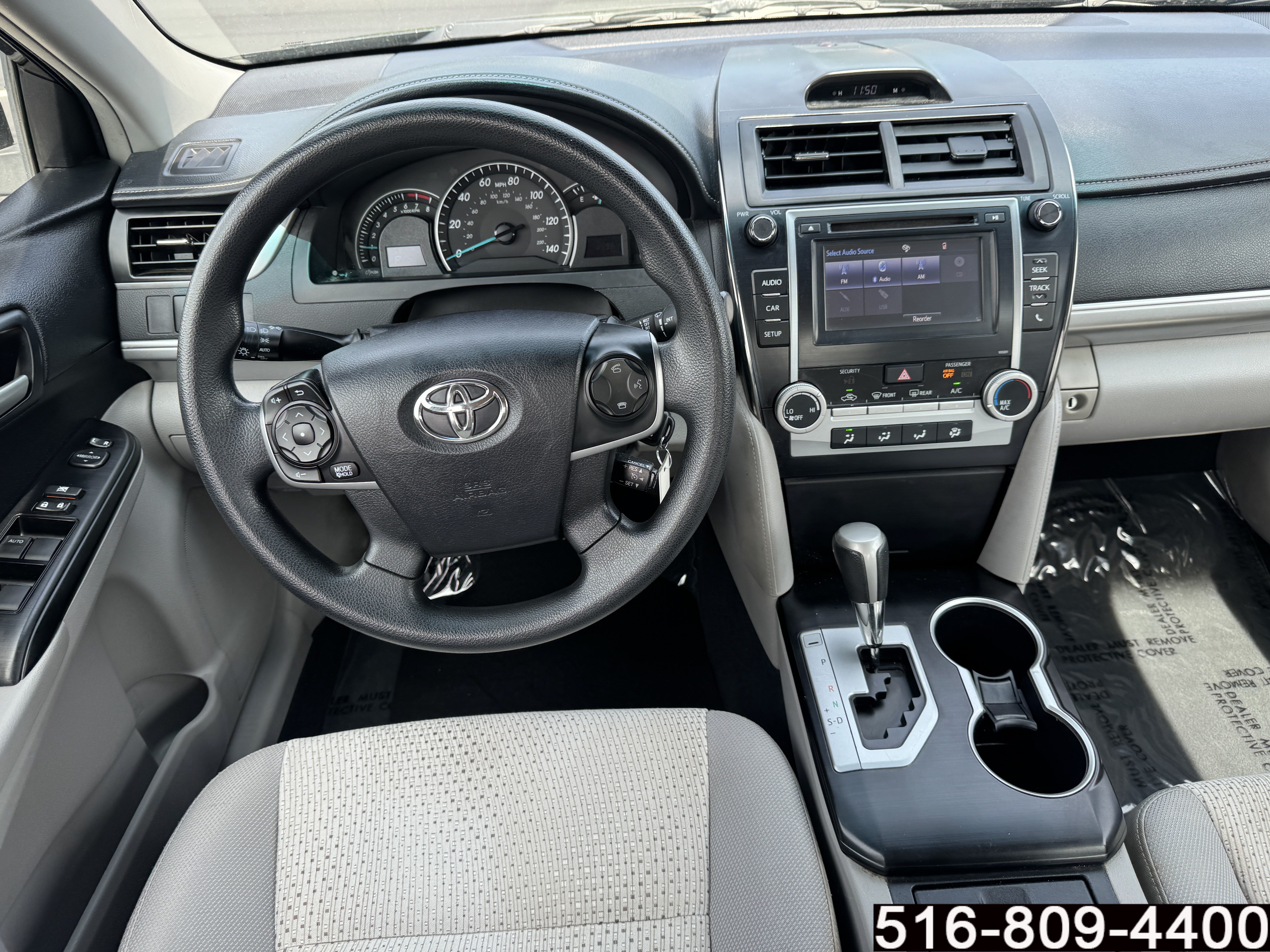 Used 2014 Toyota Camry LE FWD image 13