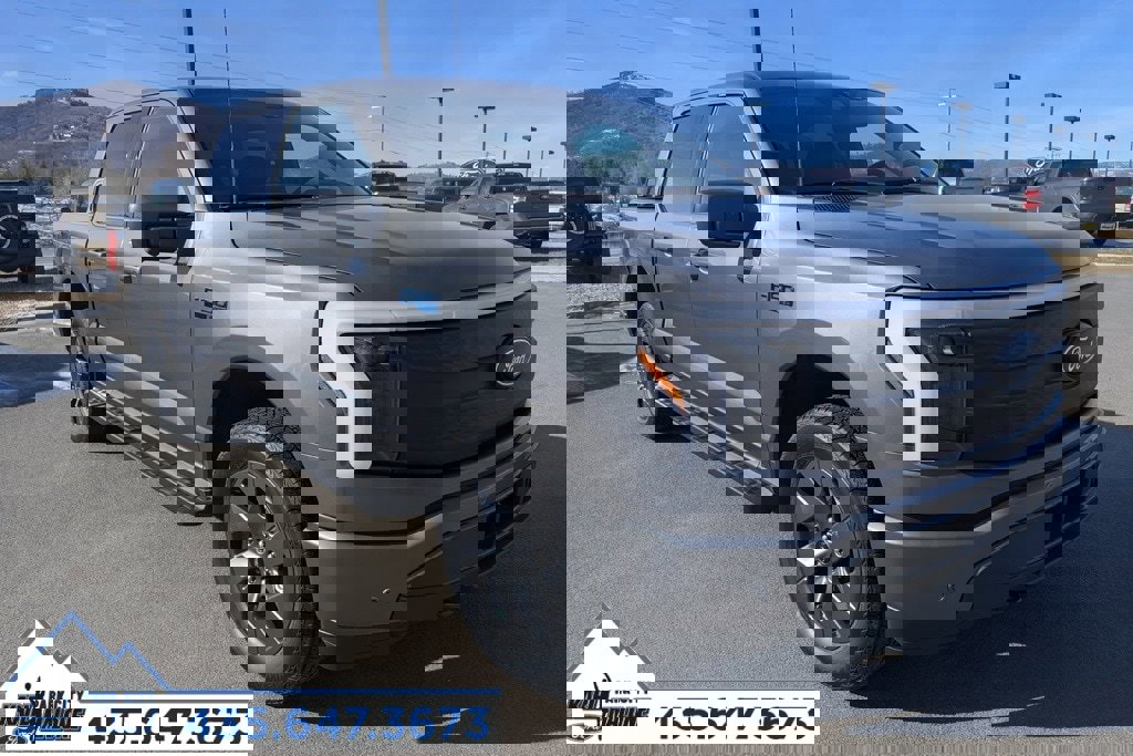 New 2025 Ford F150 Lightning Flash image 30
