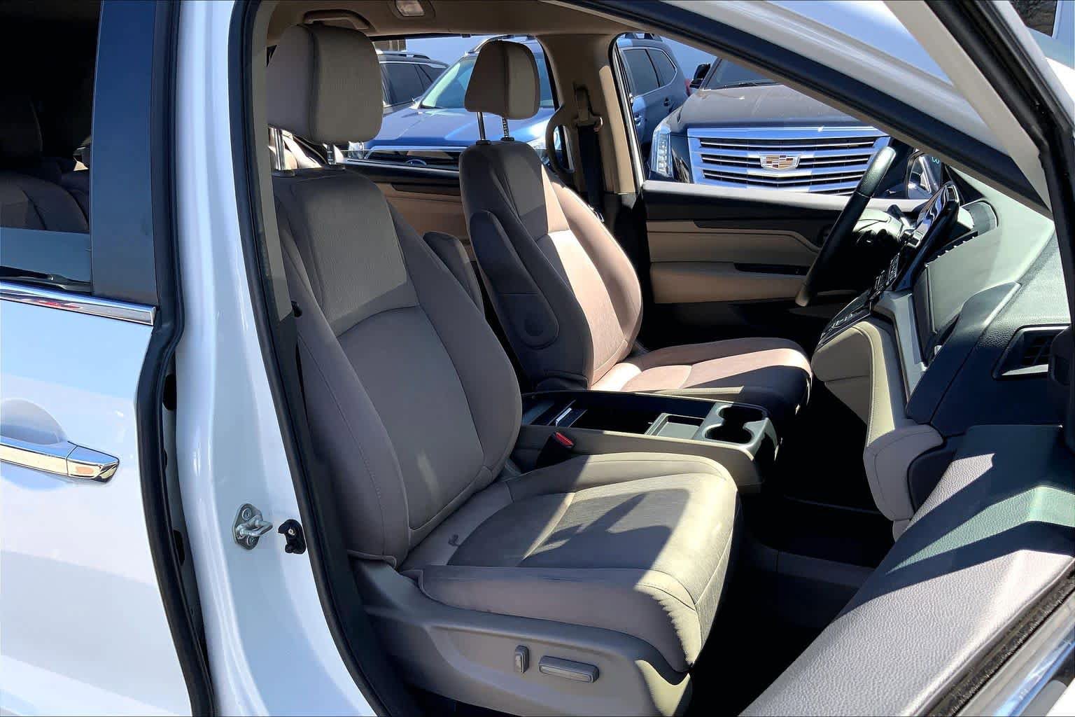 Used 2020 Honda Odyssey EX image 8