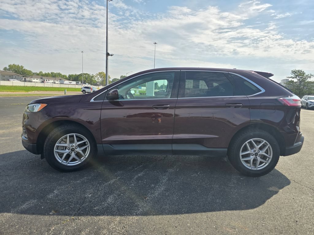 Used 2024 Ford Edge SEL w/ Convenience Package AWD/4WD image 11
